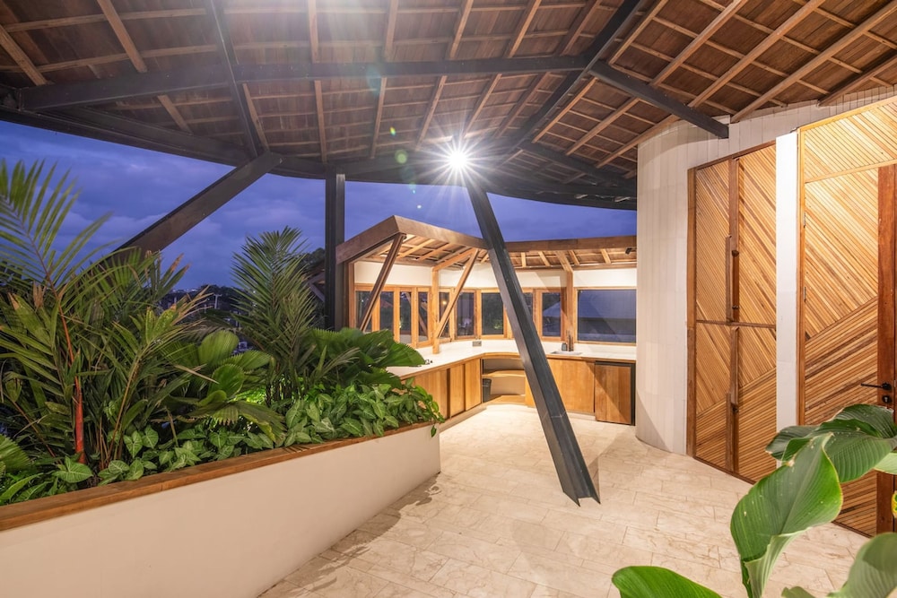Penthouse 2 Gorgeous 2-br Penthouse Vi Gorgeous 2-br Penthouse With Views Beach 800m