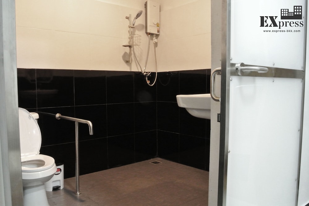 Express Hostel