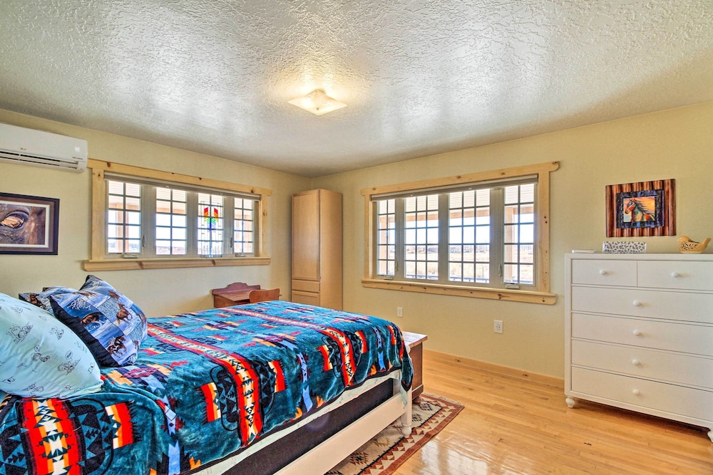 Stunning San Ysidro Homestead w/ Large Porch! view 5