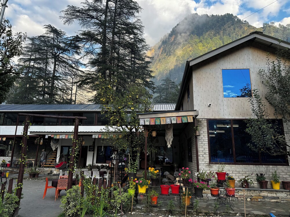 The Royal Orchard Kasol
