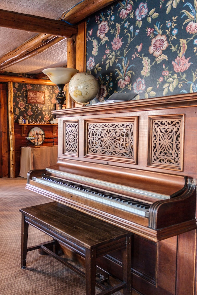 Frisco Lodge