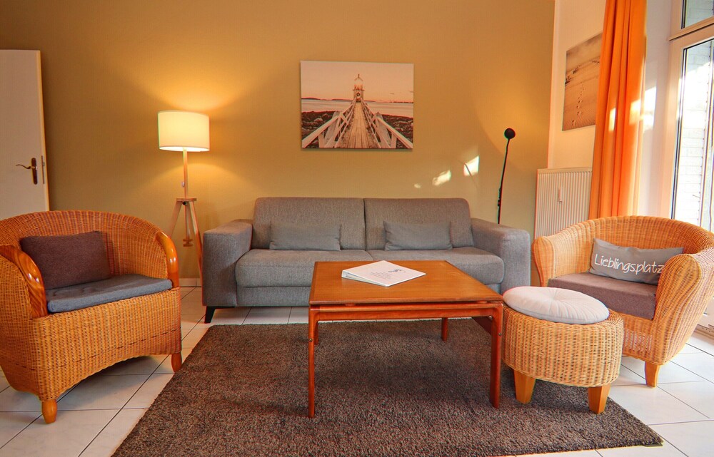 Stylish Ground-floor Stay