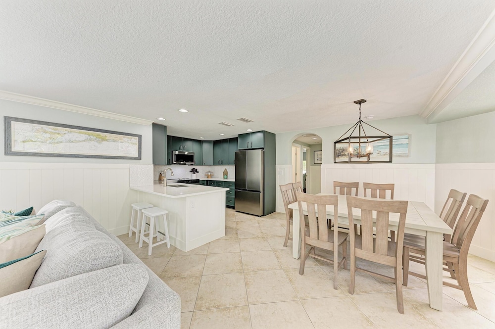 Anna Maria Island Blue Bella Bliss - Private Heated Pool