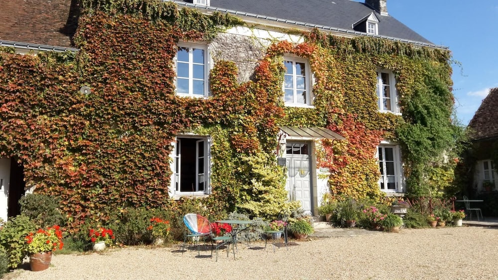 La Ferme des Berthiers view 5