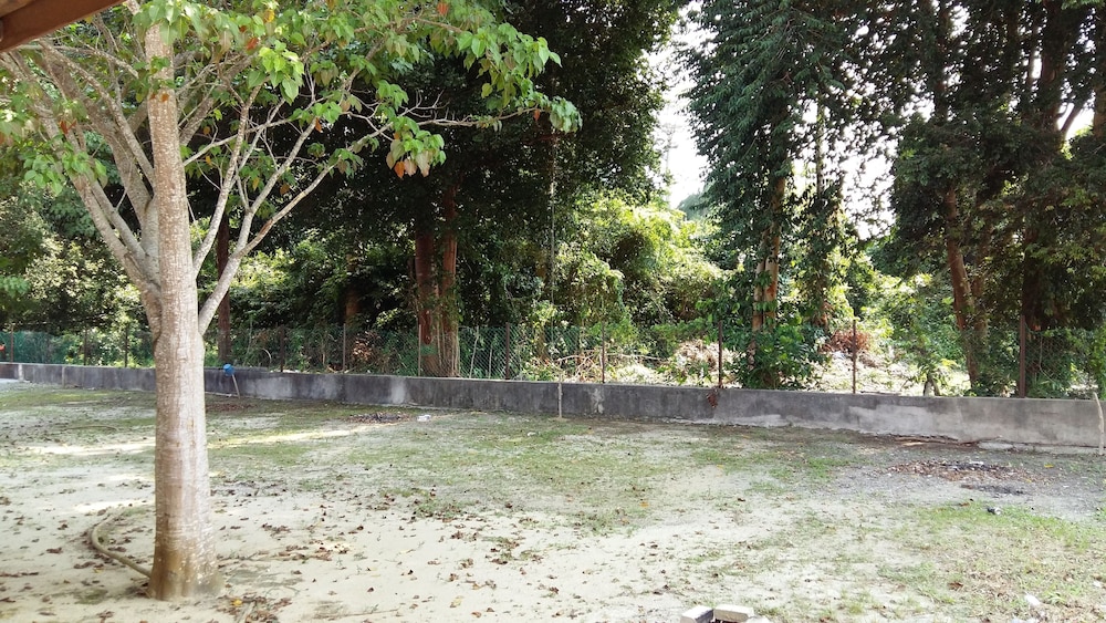 Pangkor Waterfall Beach Resort
