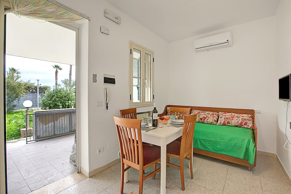 Stella Marina Residence