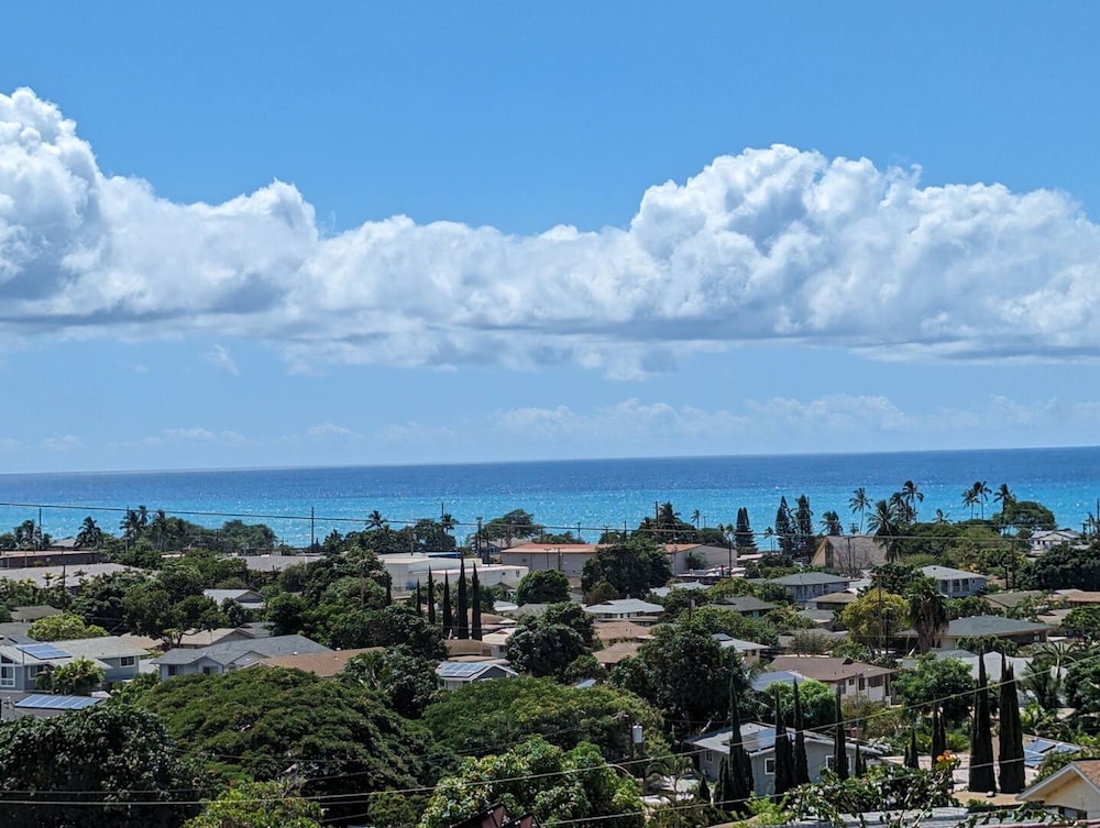 Panoramic Viewhouse Only 2-min Drive To Beach