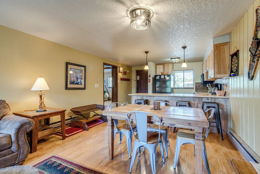 2 Mi to Winter Park Resort: Mtn-view Haven!