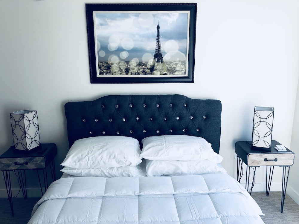 New Lyfe Finest Luxury Apartment