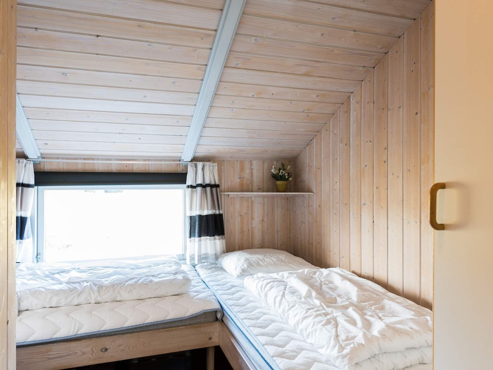 6 Person Holiday Home in Hvide Sande view 2
