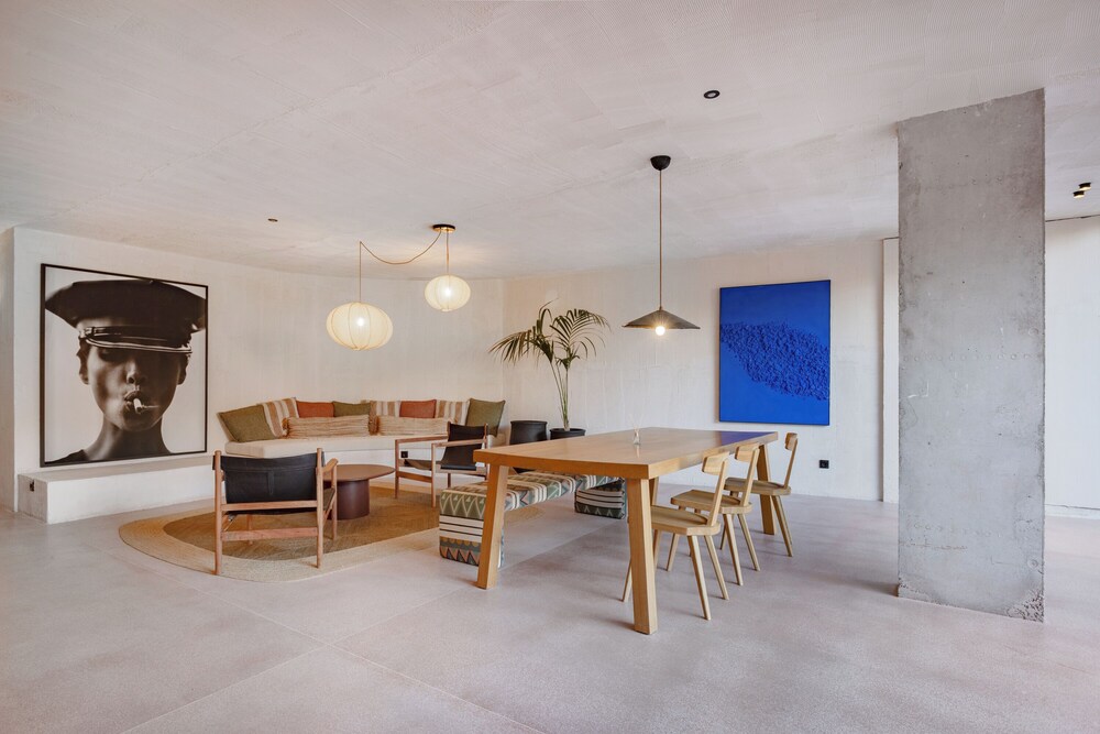 Minimalist Loft at Terracotta Collection