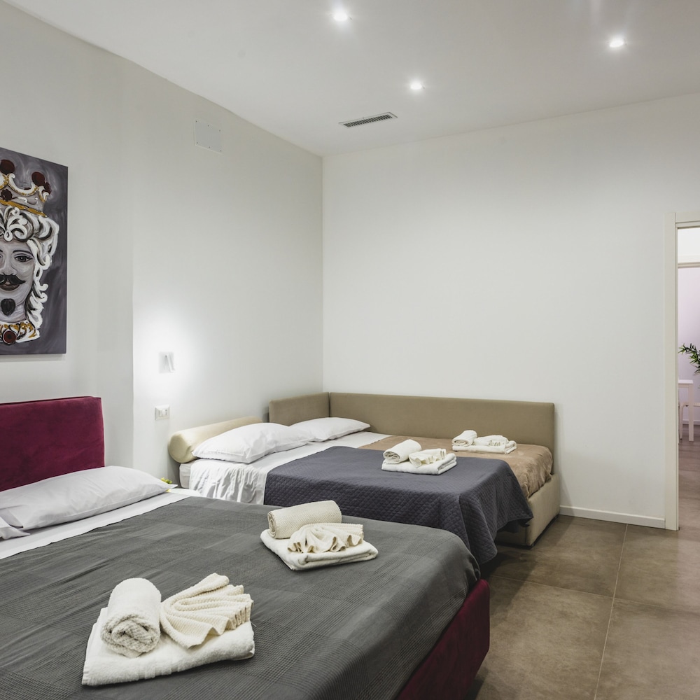 Taormina Center Apartment by Wonderful Italy