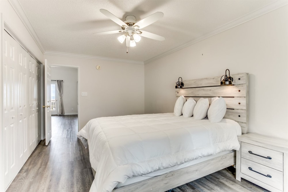 4102 South Ocean Blvd by Escape view 5