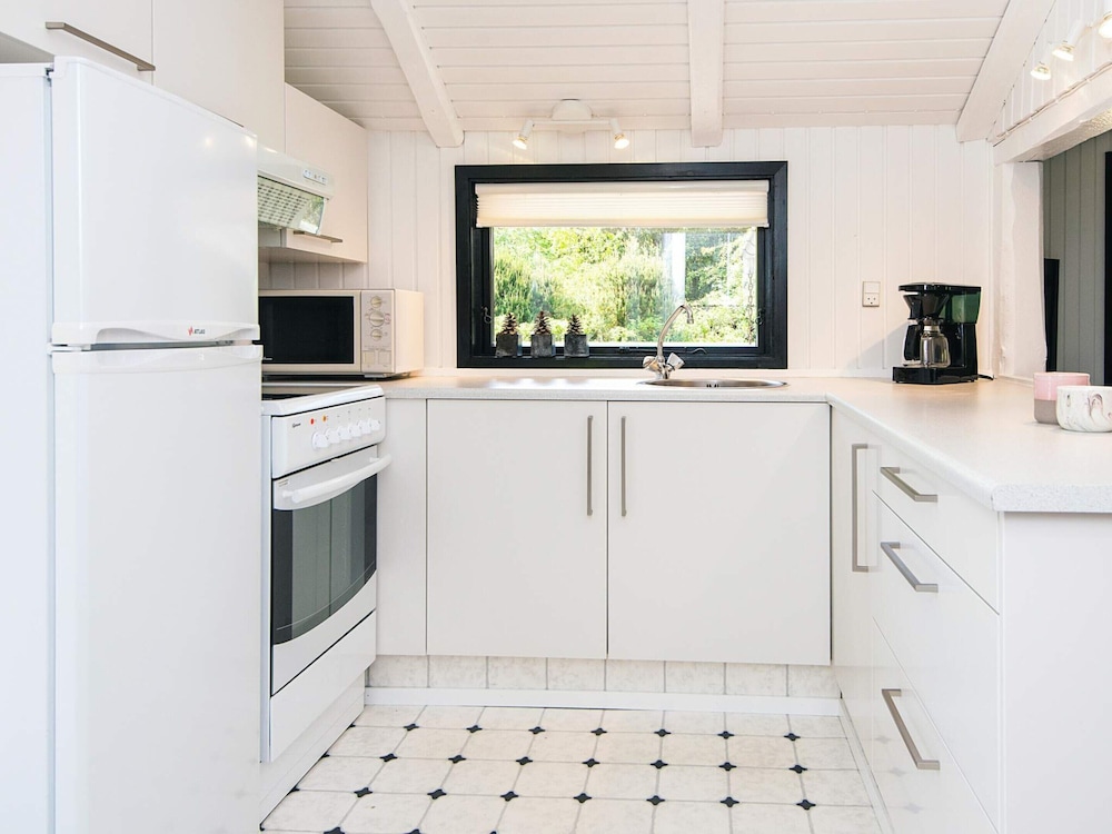 6 Person Holiday Home in Norre Nebel