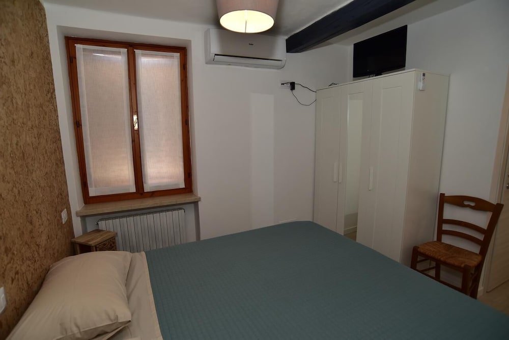 B&B Enantio view 2