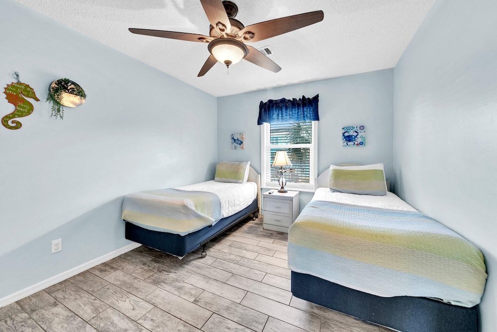 Beachside Villas 1022