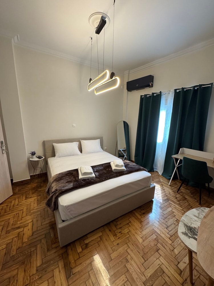 Athenian Stay Chara s 2 Apartment