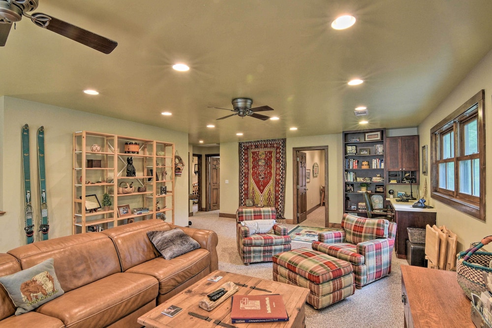 Riverfront Lake City Home w/ Fire Pit, Deck & Bbq! view 5