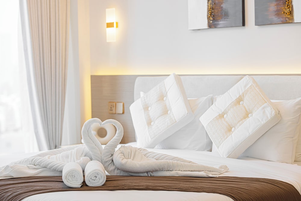 Grande Suites by Hostiva - Burj View