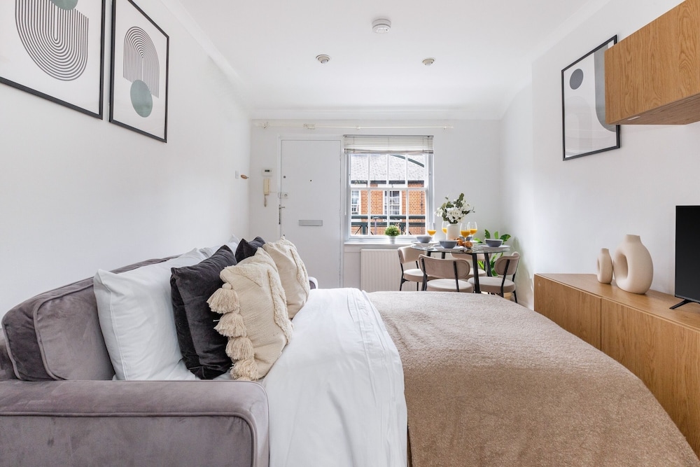 Cozy 1BR Apartment near Covent Garden