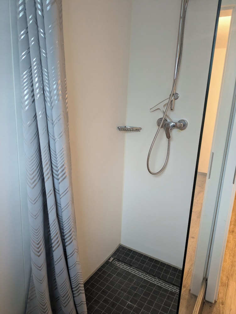 NestOaseWHV Zimmer zw.City und Südstrand