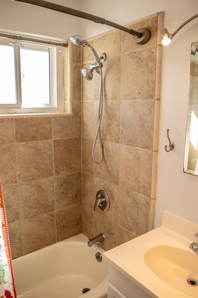 2 Bed Beach Condo #125 2 Bedroom Condo by Sunset Shores Condominiums