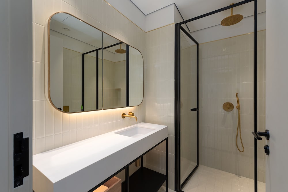 Business Bay Trendy Studio w Pool and Gym
