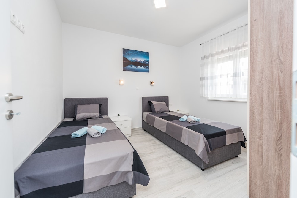 Apartments Bircic view 3
