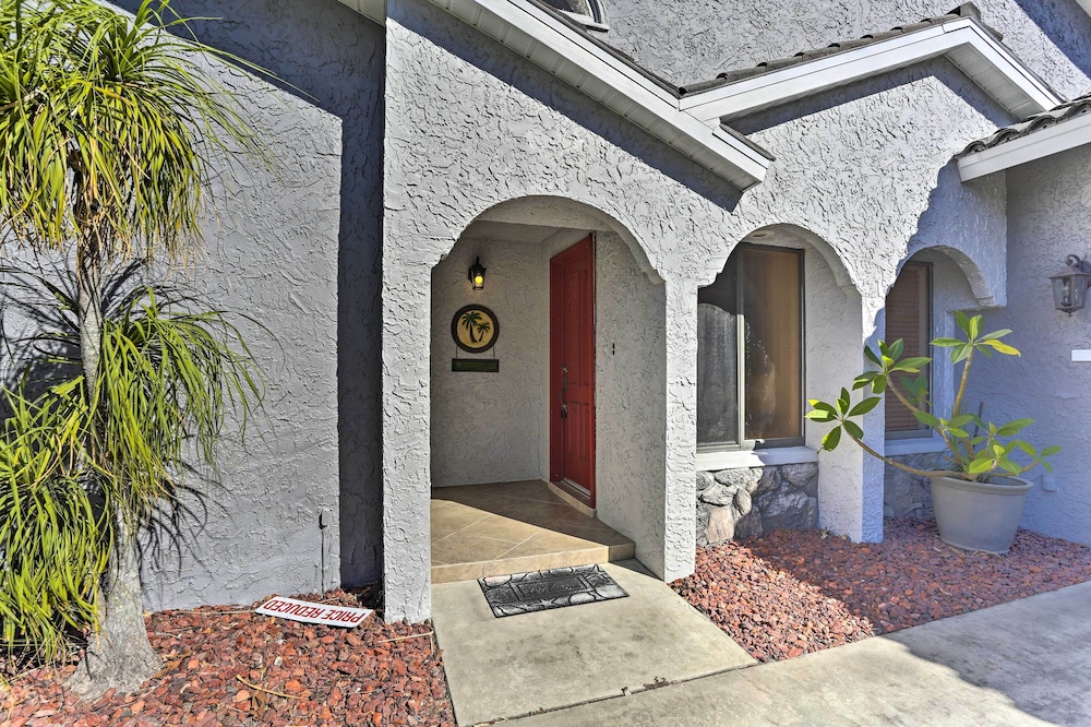 Private Dock: Canalfront Home in Cape Coral view 5