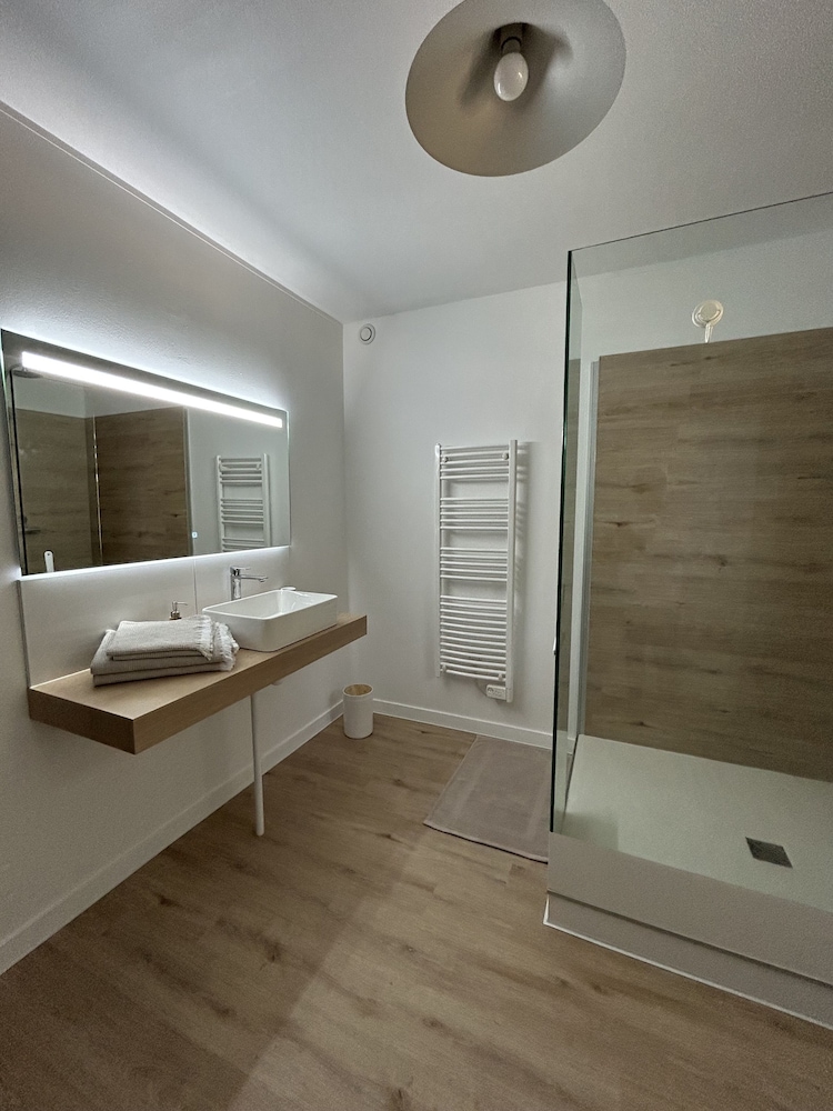 Le Clos des Lilas view 5