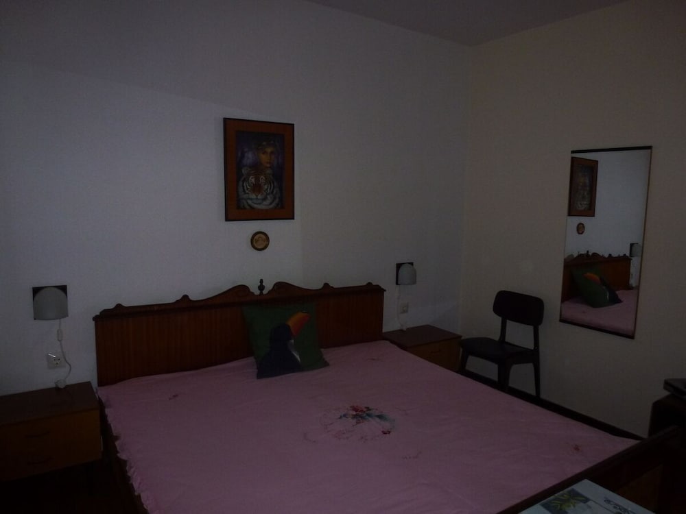 Barac Apartments