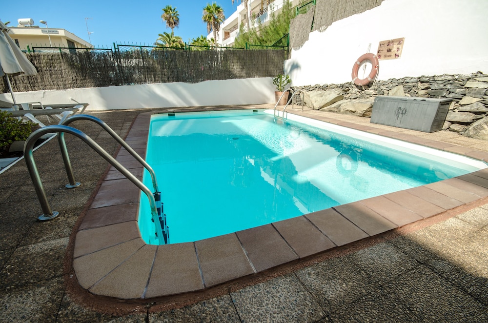 Holiday Apartment Domenico Near the San Agustin Beach photo 4