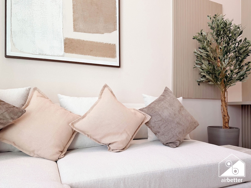 Binghatti Phantom Bliss 1BR With Private Pool