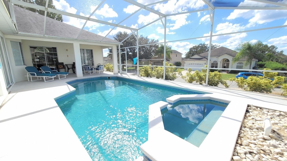 WR1057DL 4 Bedroom Villa in Westridge 4 Home