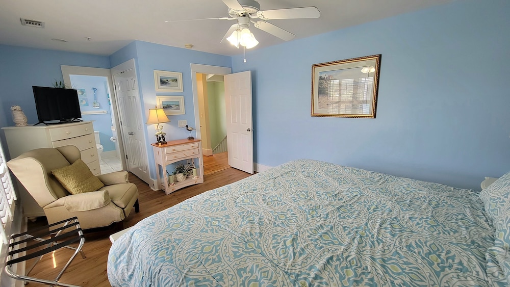203 Butler Avenue by Tybee Vacation Rentals