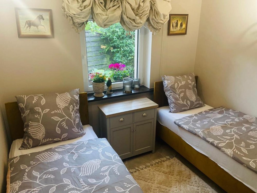 Comfortable Holiday Home With Sauna and Whirlpool