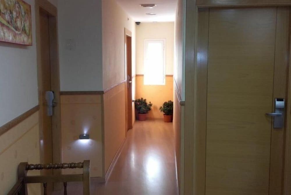 Hostal Jardines Del Mediterraneo photo 2