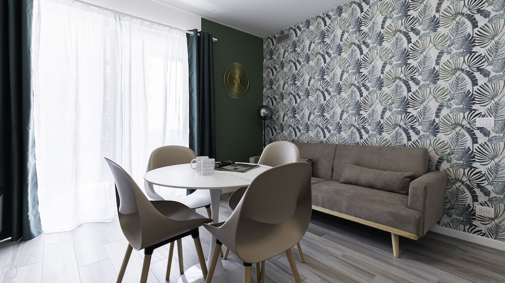 Pasolini 70 A - Uptown en Milan — hotel room