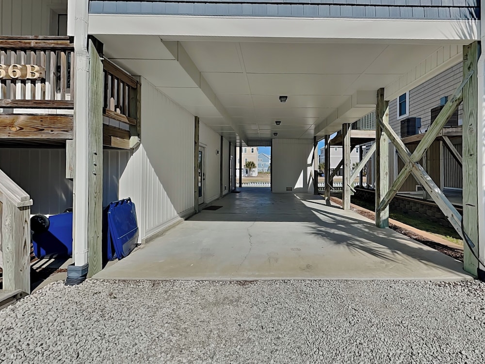 Queens Grant by Topsail Realty