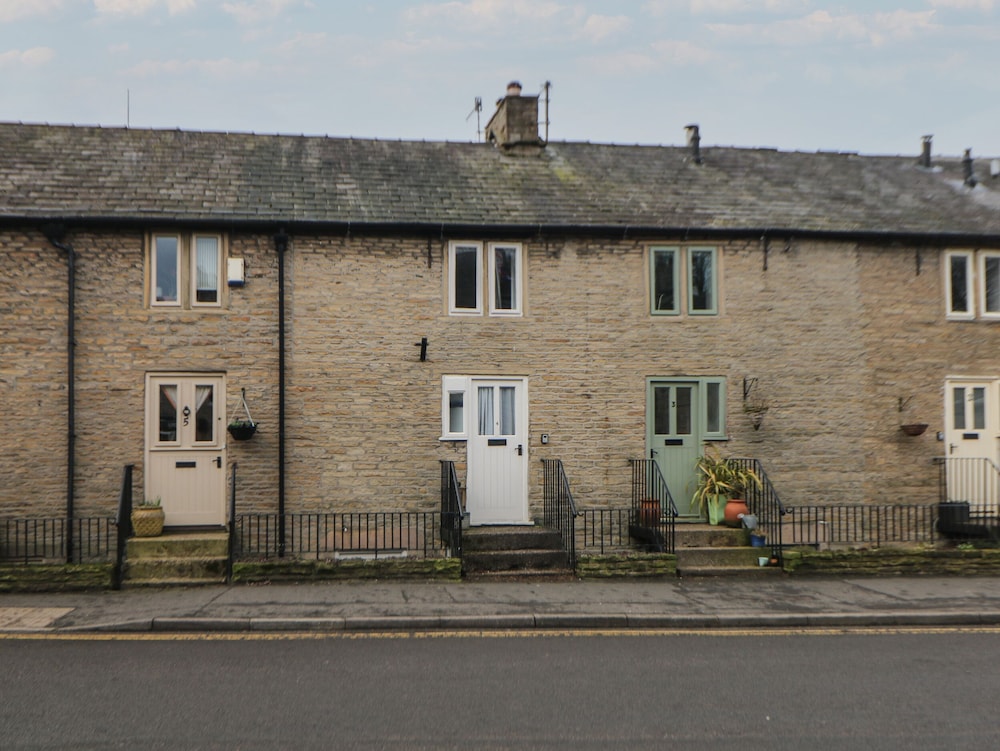 Bear Pit Cottage