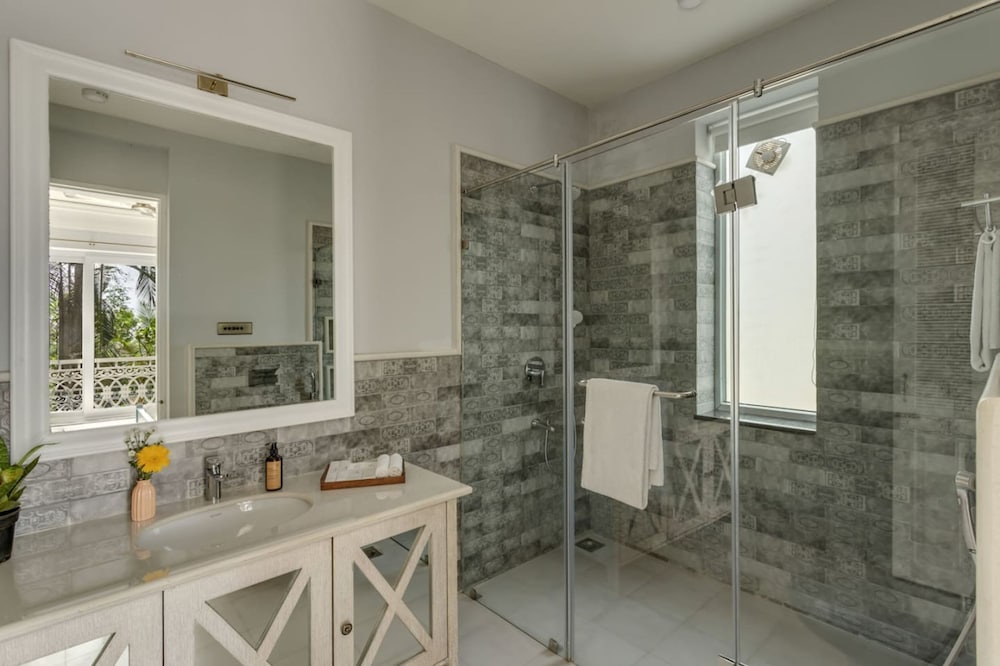 The Hornbill Villa - 3bhk With Pvt Pool in Saligao