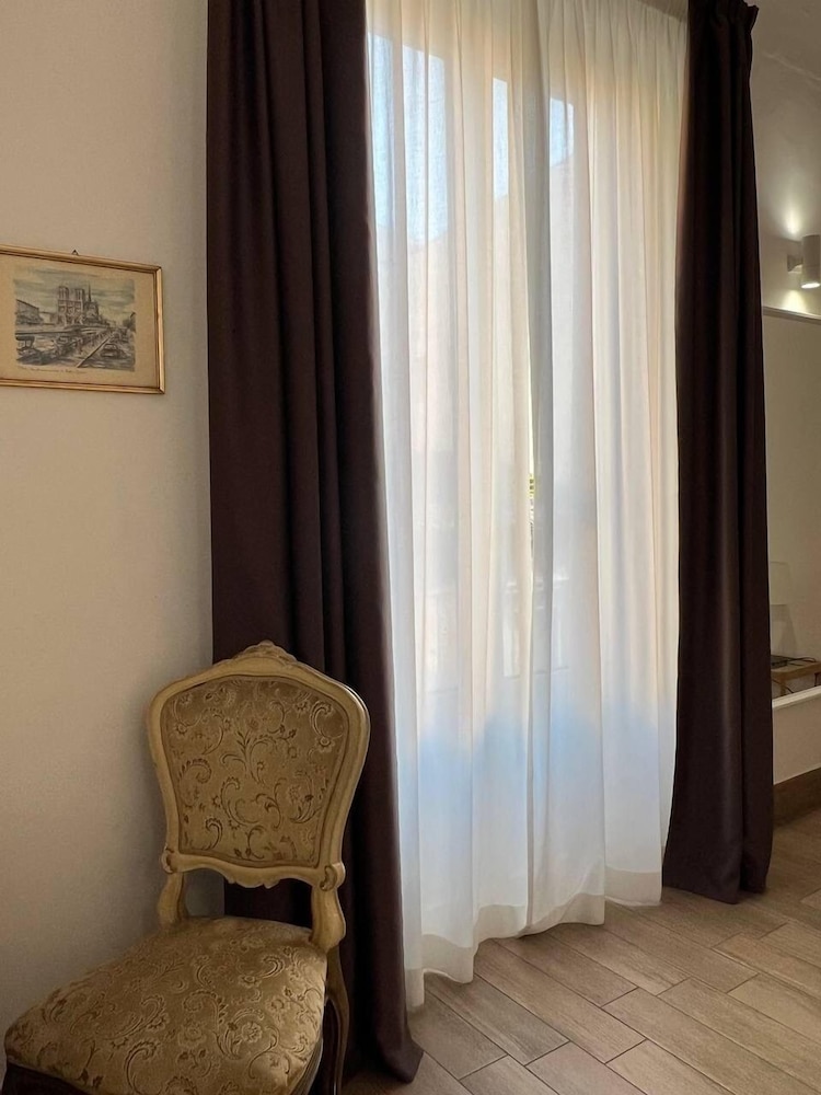 Qori Sicilian Stay