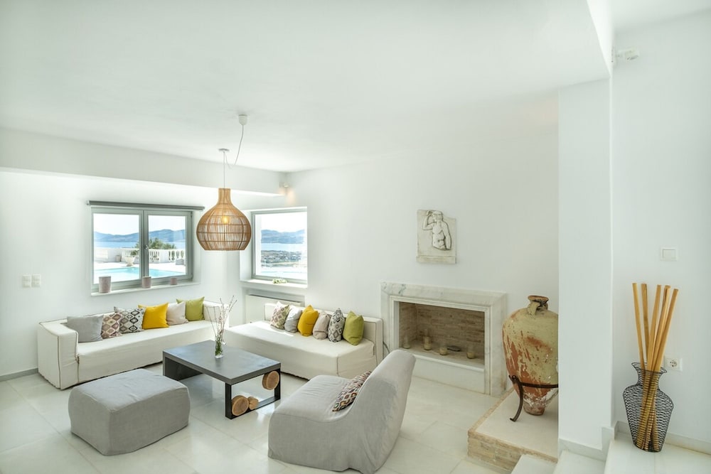 Luxury Villa Aethra -island Living Paros-