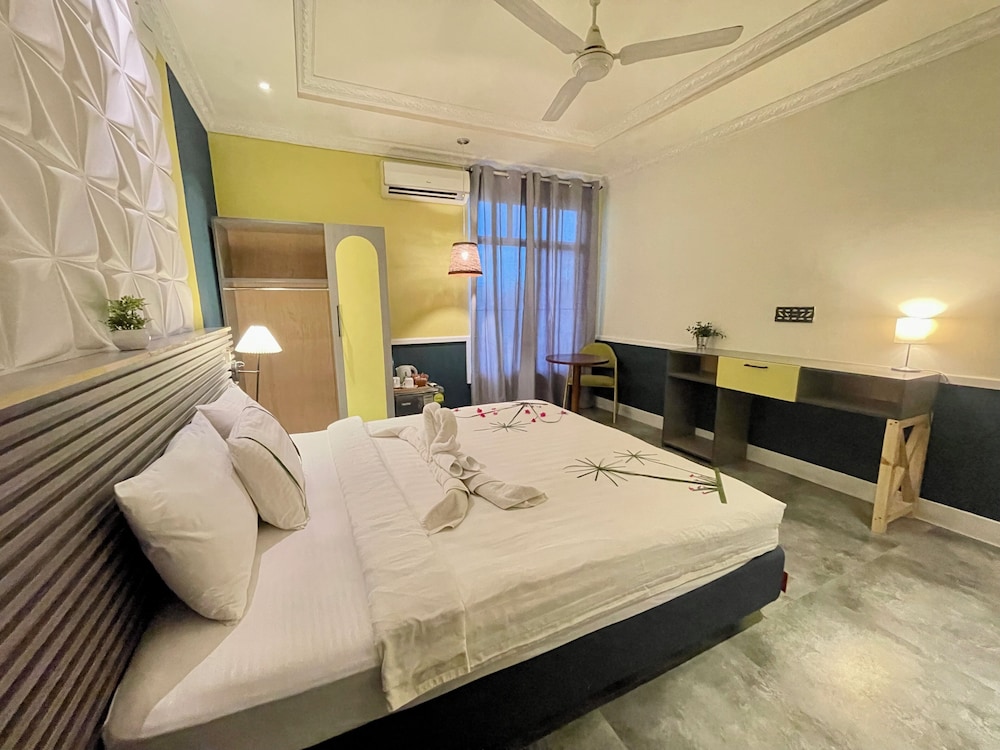 Koimala Hotel