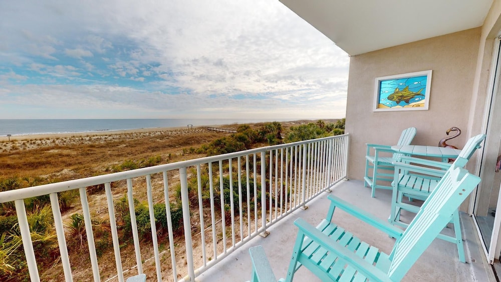 Beach House 2 by Tybee Vacation Rentals