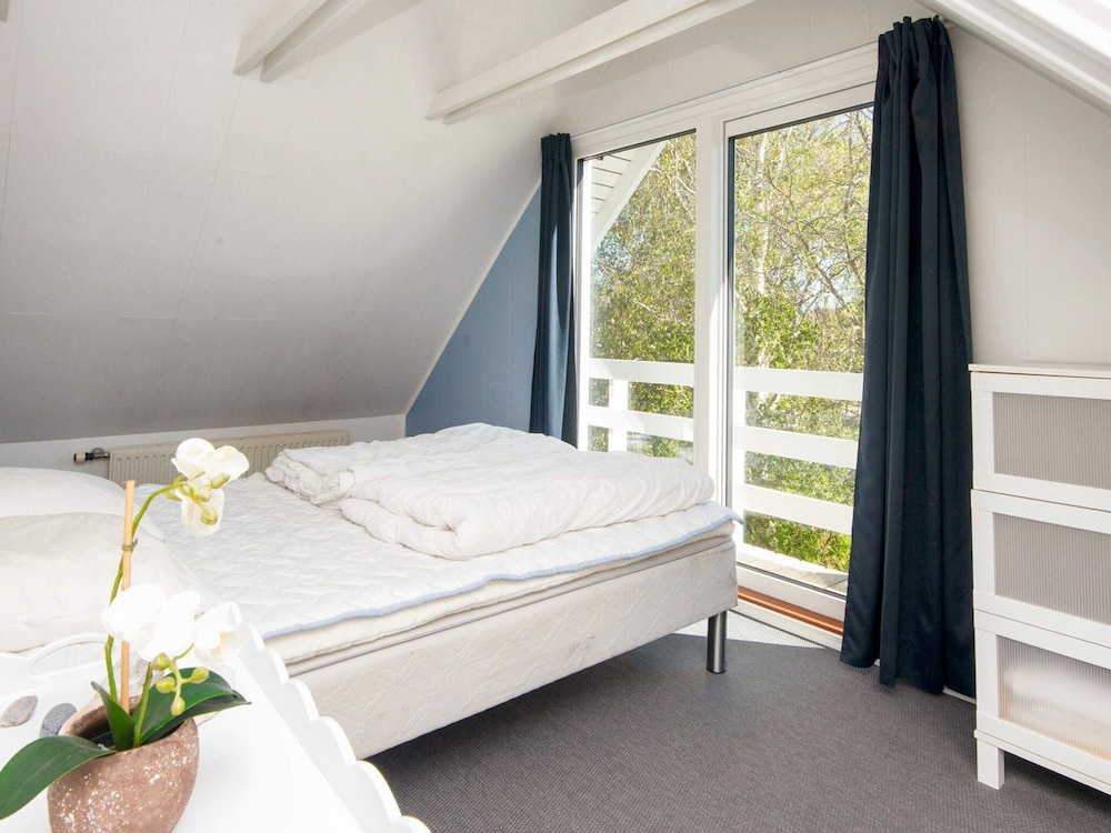 10 Person Holiday Home in Ebeltoft view 4