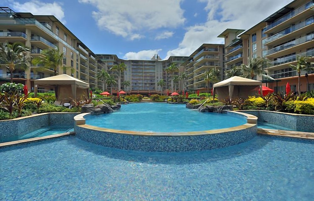 Honua Kai-konea #539 2 Bedroom Condo by RedAwning