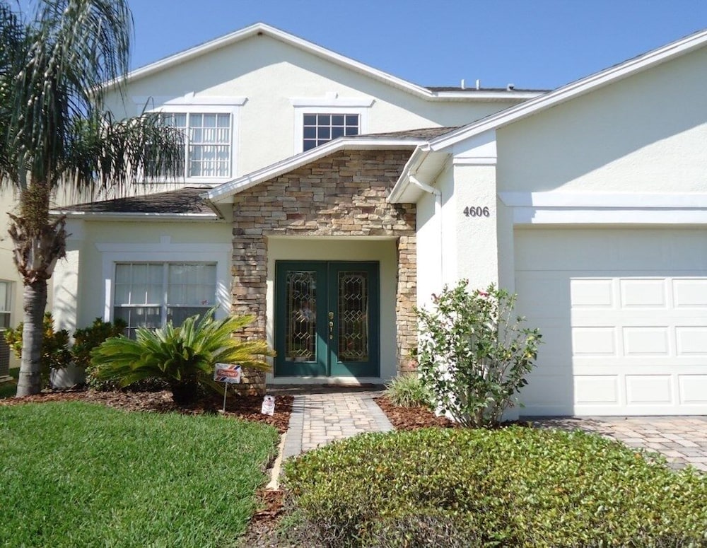Weikva Villa 4 Bedroom Home