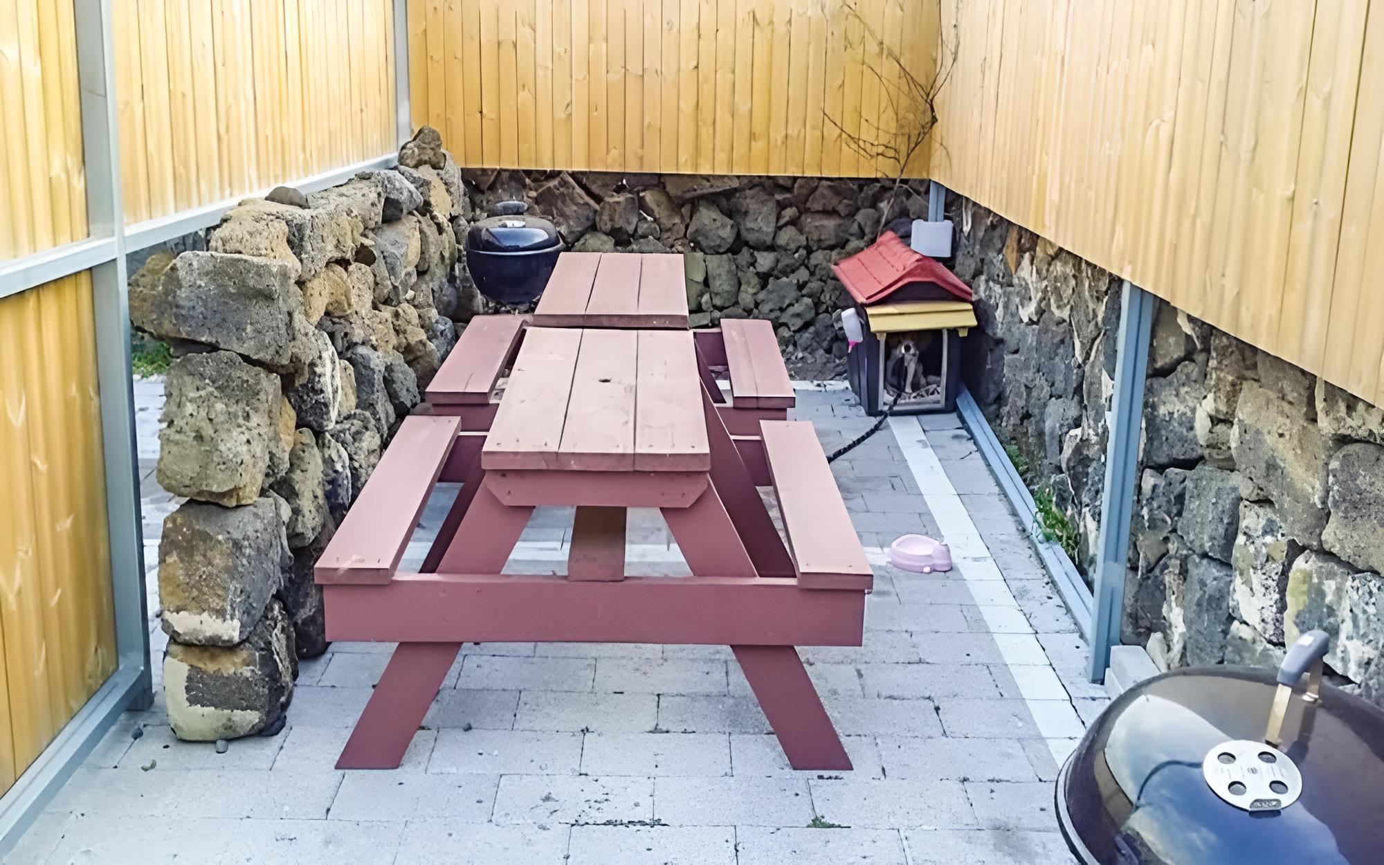 Jeju Rainbow House view 5