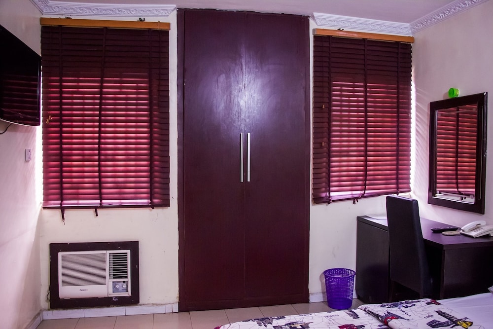 Modex Guest House